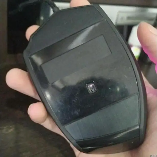 Alt view image 3 of 7 - 1Pack Mouse Feet Pedal for G600 Mouse Replacement Mouse Feet Pads Glides Mouse Skates Sticker Black