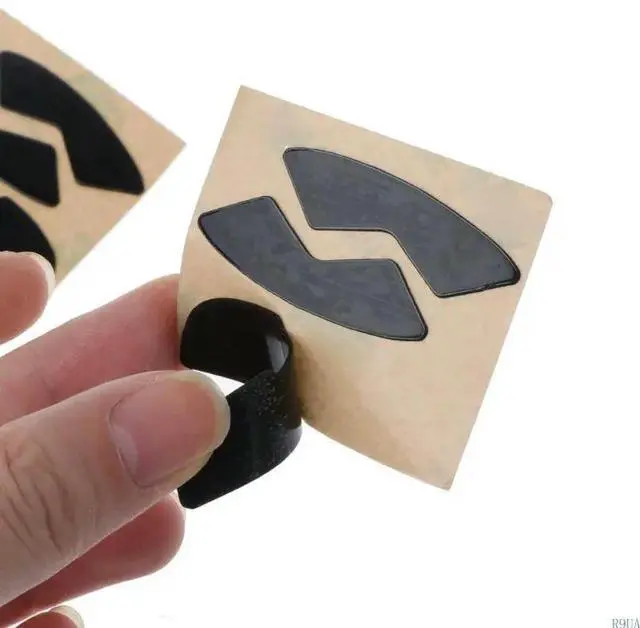 Alt view image 2 of 7 - Mouse Feet Round Skates for G300 G300S Gaming Mice Pad Sticker 2Set