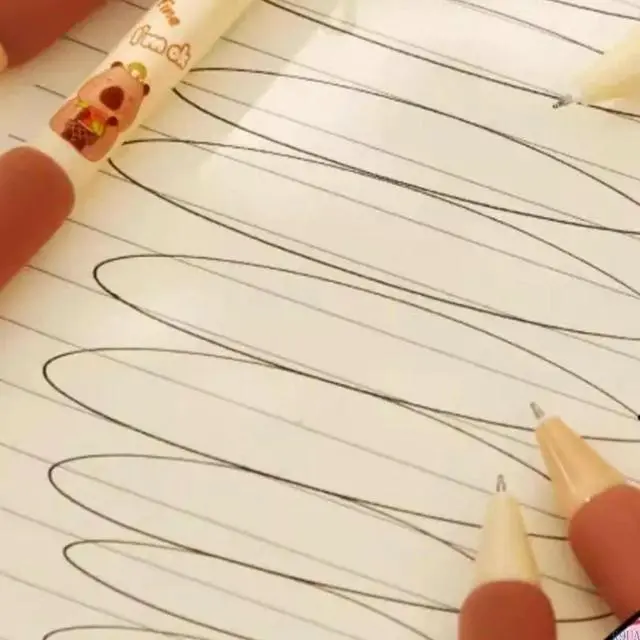 Alt view image 2 of 4 - 4PCS Cartoon Gel Inks Pen Quick Dry Retractable Gel Pen 0.5MM Pen Point Comfortable Grip for Daily Writing Journaling