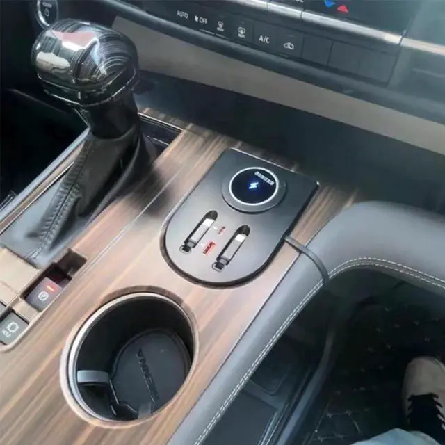 Alt view image 5 of 7 - USB Hub Car Wireless Charging Charger Mount for Toyota Senna, 45W Fast Charging, 4-Port Expansion Dock Ports (Model B)