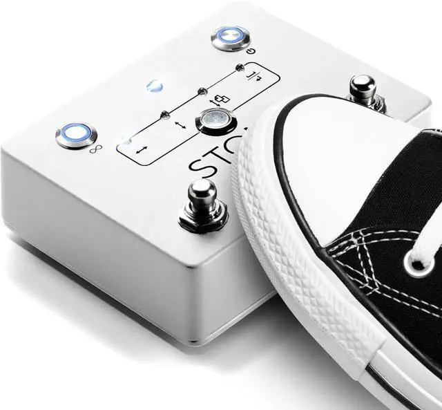 Main image of STOMP Bluetooth Page Turner for Ipad & Tablets, Hands-Free Wireless Page Turner, Bluetooth Page Turner Pedal Compatible with IOS, Kindle Fire, iPhone, iPad, Mac and Android (White)