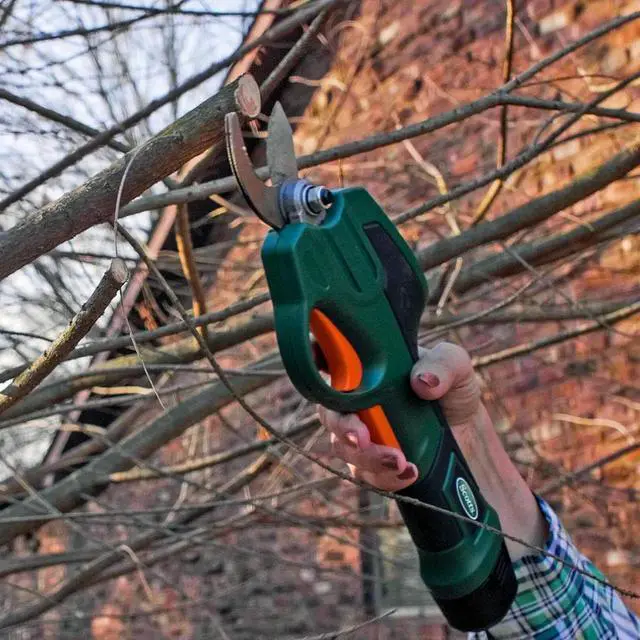 Alt view image 5 of 6 - Outdoor Power Tools PR17215S 7.2-Volt Lithium-Ion Cordless Rechargeable Pruner, Green Pruner