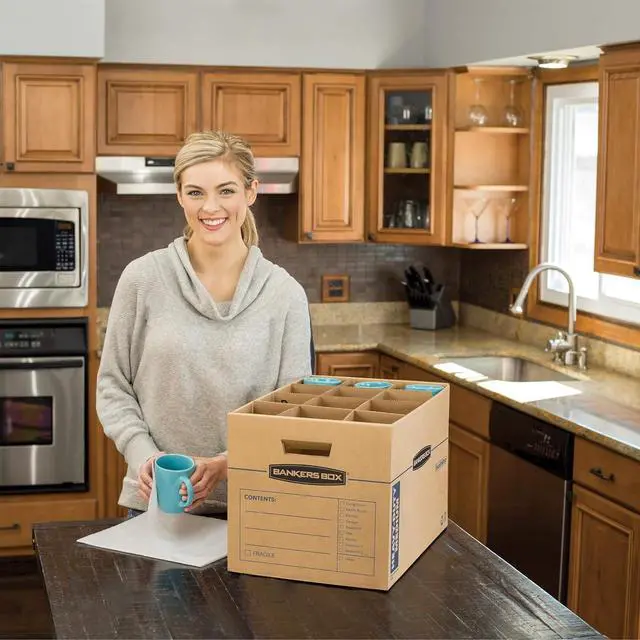 Alt view image 5 of 7 - Bankers Box Kitchen Kit Moving Box 1 Pack, Dividers and Cushions, Reinforced Handles, Tape-Free Assembly, Box with Lid, 15-in x 12-in x 10-in (7710701)