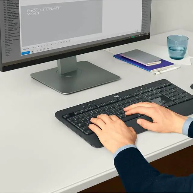 Alt view image 3 of 5 - Logitech MK540 Advanced Wireless Keyboard and Mouse Set 2.4 GHz, Black (920-008671)