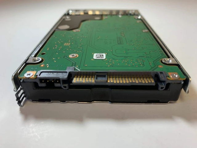 Alt view image 3 of 3 - Seagate 1.2TB HDD 10K RPM 2.5" 12Gb/s SAS Hard Disk Drive Model: ST1200MM0099 DP/N: G2G54
