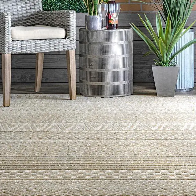 Alt view image 6 of 7 - nuLOOM Kamryn Beige Geometric Power Loomed Indoor/Outdoor Area Rug, 4' x 6'