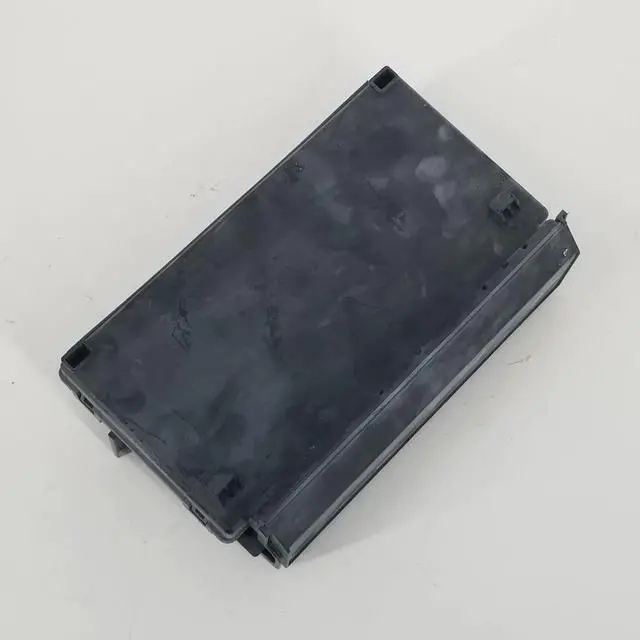 Alt view image 2 of 4 - Rabon Services Group - Genuine OEM Replacement for Frigidaire Washer Control 134957912  *