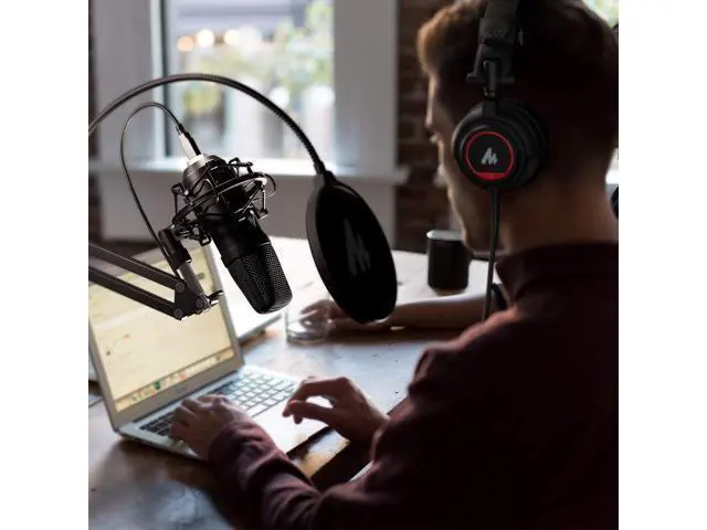 Alt view image 7 of 7 - MAONO Microphone with Studio Headphone Set 192kHz/24bit Vocal Condenser Cardioid Podcast Mic Compatible with Mac and Windows, YouTube, Gaming, Live Streaming, Voice-Over (AU-A04H)