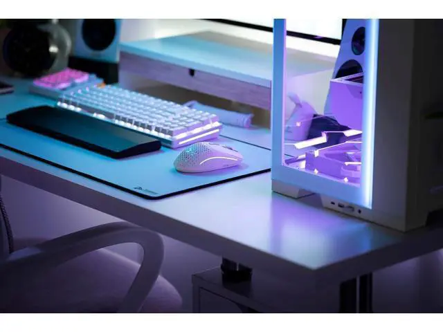 Alt view image 7 of 7 - GLORIOUS Gaming Model I 2 Wireless Gaming Mouse - Hybrid 2.4Ghz & Bluetooth, 75g Superlight, 9 Buttons (2 Swappable), RGB, PTFE Feet, MMO/MOBA/FPS, Long Battery Life, Side Thumb Rest - White