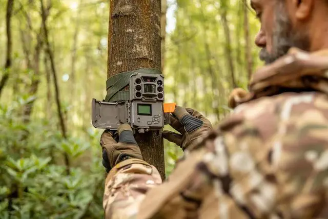 Alt view image 6 of 6 - 128GB 2-Pack Outdoors FHD microSDXC UHS-I Memory Card (2x128GB) with SD Adapter - Up to 150MB/s