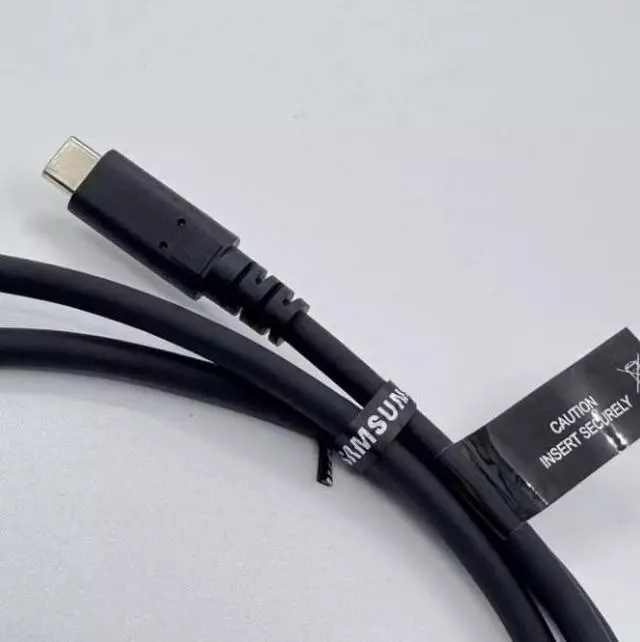 Alt view image 3 of 5 - dual-Type-Chigh-speed data cable for UsB 3.2 fast charging PD 60W for seamless mobile screen projection in 4K@60