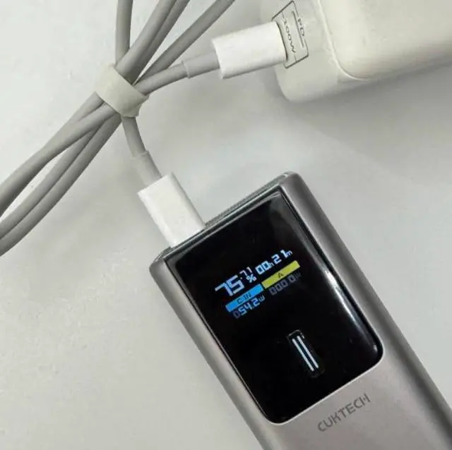 Alt view image 4 of 5 - 50CM short-length factory-made dual TYPE-C charging data cable with 60Wfast charging function. Suitable for iPhone 16 Pro/15