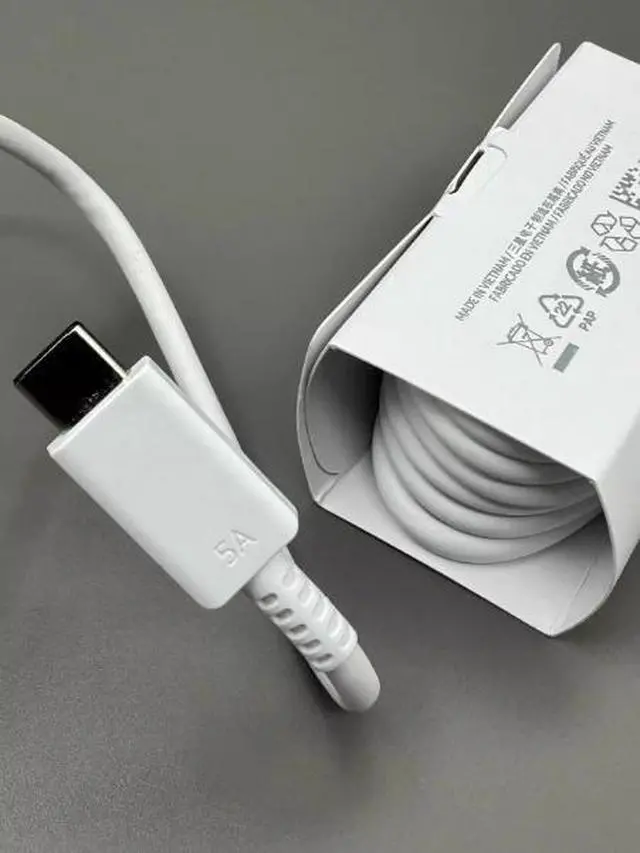 Alt view image 2 of 5 - Applicable to 5A original 1-meter dual TYPE-C charging data cablewith 100W fast charging. Suitable for S23U/iPhone 15 Pro/iPad and laptops.
