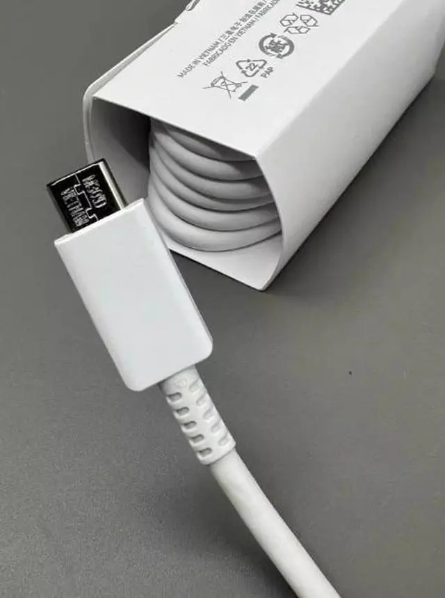 Alt view image 3 of 5 - Applicable to 5A original 1-meter dual TYPE-C charging data cablewith 100W fast charging. Suitable for S23U/iPhone 15 Pro/iPad and laptops.