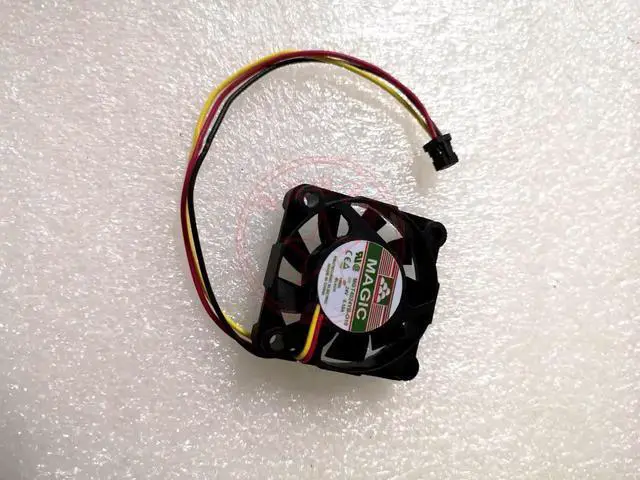Main image of Magic MGT4024YB-O10 DC 24V 0.10A 40x40x10mm 3-wire Server Cooling Fan