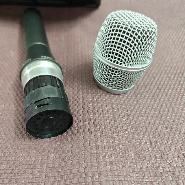 Alt view image 2 of 5 - SM86 wired microphone for karaoke, outdoor stage performance, singing, professional dynamic handheld microphone