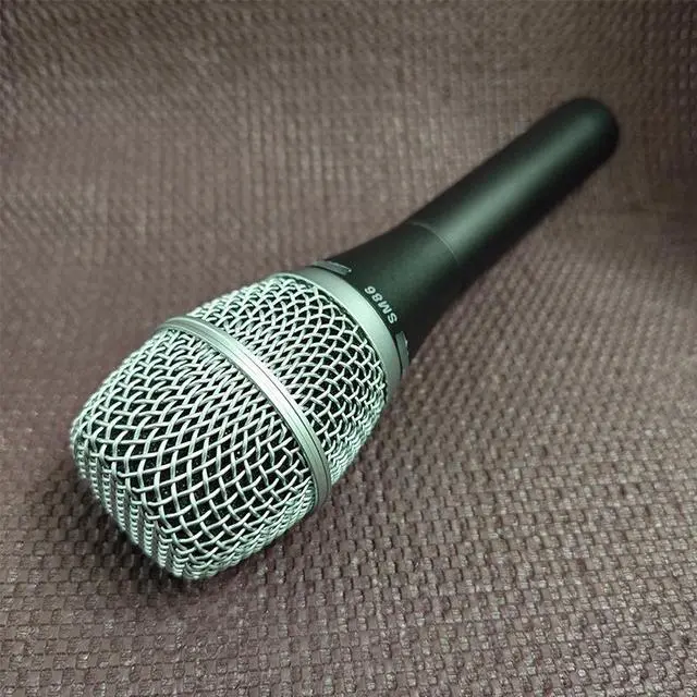 Alt view image 5 of 5 - SM86 wired microphone for karaoke, outdoor stage performance, singing, professional dynamic handheld microphone
