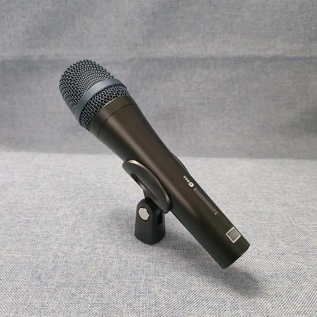 Main image of E945 Wired Microphone - KTV Live Performance Singing Stage Handheld Dynamic Microphone