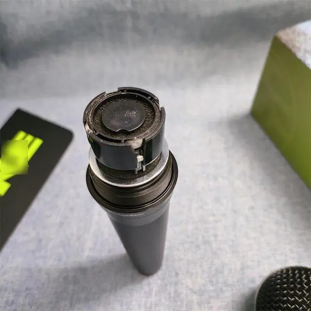 Alt view image 3 of 5 - High-end PGA58 XLR wired microphone, suitable for stage performances, singing, speeches, handheld moving-coil microphone