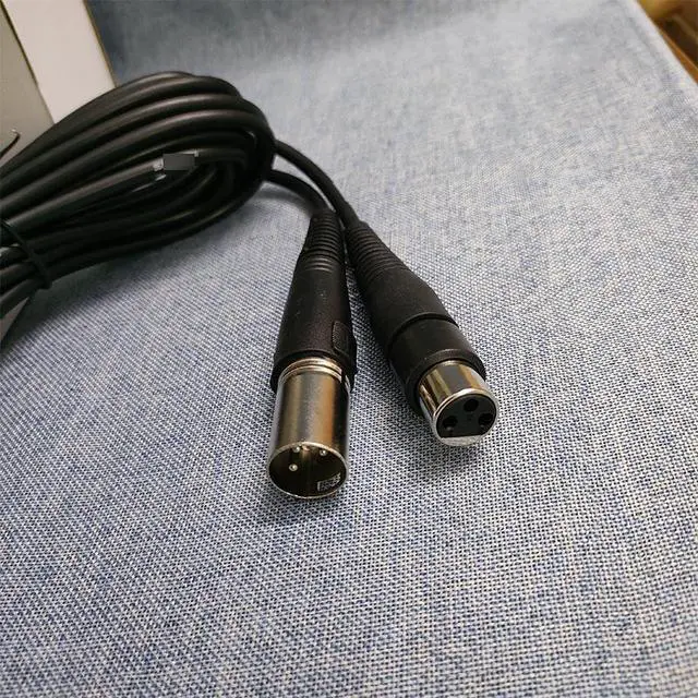 Alt view image 5 of 5 - High-end PGA58 XLR wired microphone, suitable for stage performances, singing, speeches, handheld moving-coil microphone