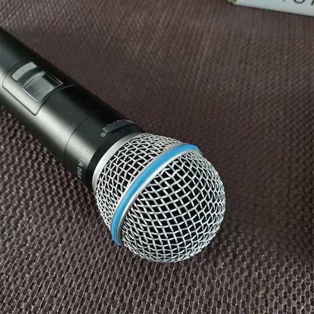 Alt view image 4 of 5 - GLXD4 two-in-one wireless microphone Beta58A for stage performances and singing with SM58 handheld microphone European plug