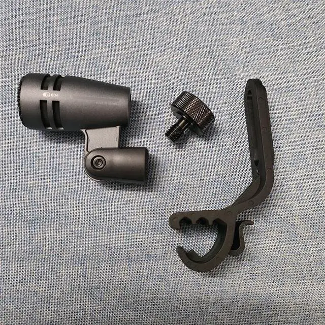 Main image of E604 heart-shaped instrument drumming ring with wired microphone small drum clamping arm percussion instrument pickup