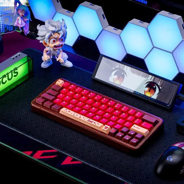 Alt view image 3 of 5 - Chocolate-flavored chocolate keycaps with a gourmet design in high color. Made of PBT material and heat-sprayed for durability. Compatible with mechanical keyboards.