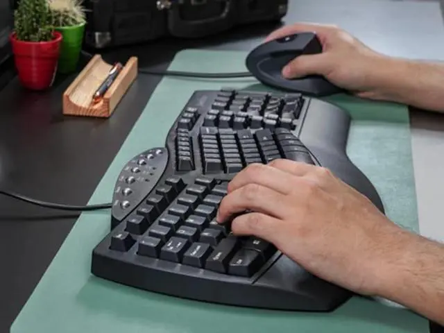 Alt view image 2 of 6 - PERIDUO-512B, Wired Ergonomic Keyboard and Vertical Mouse Combo - USB - Black