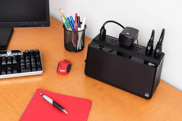 Alt view image 3 of 3 - FOR-UPS Battery Backup Surge Protector 425VA Backup Battery Power Supply BE425M