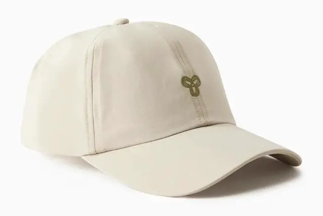 Alt view image 2 of 3 - Aritzia Golden MoveTech Defence Cap, Lasso Taupe