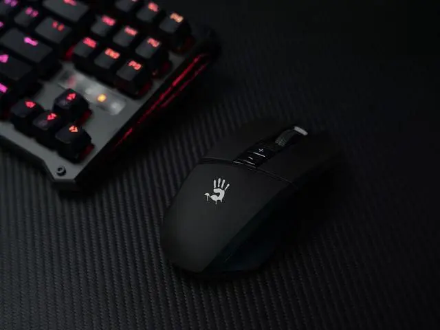 Alt view image 2 of 5 - Bloody R36 Ultra Dual Mode Wireless Gaming Mouse - 12000 CPI, PAW3313 Sensor, 1ms Wireless Transmission, 7 Programmable Buttons, up to 75 Hours Playtime, RGB Lighting, for Esports and Gaming