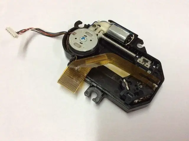 Alt view image 2 of 3 - Wave Music System AWRCC AWRCC1 AWRCC2 AWRCC4 AWRCC5 AWRCC7 AWRCC8 Radio Player Laser Lens Optical Pick-ups Bloc Optique