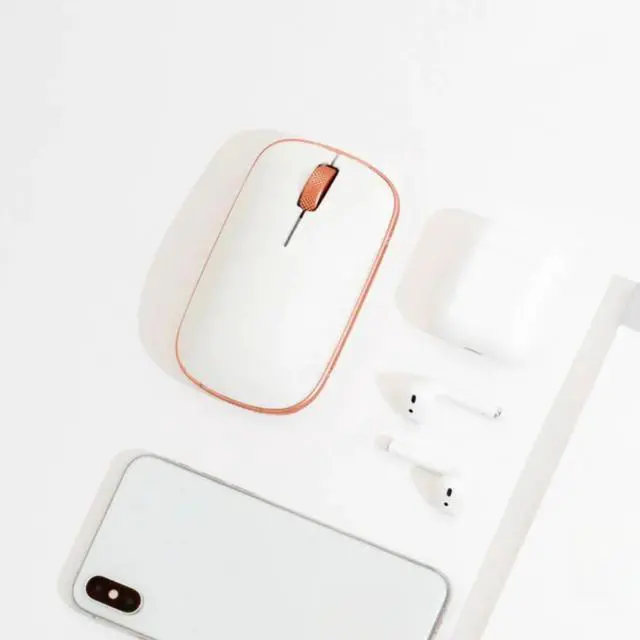 Alt view image 3 of 3 - Retro Classic Bluetooth Mouse (Posh) - Wireless, Genuine Leather Topped with Pixart Precision Tracker