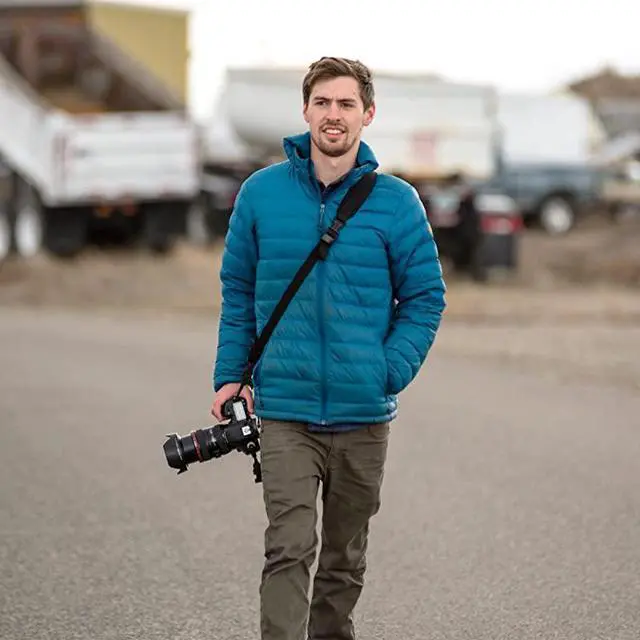 Alt view image 2 of 7 - 1001001 Super Classic Combo Camera Strap Kit, Black