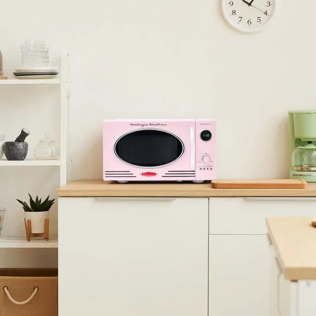 Alt view image 6 of 6 - Retro Countertop Microwave Oven - Large 800-Watt - 0.9 cu ft - 12 Pre-Programmed Cooking Settings - Digital Clock - Kitchen Appliances - Pink