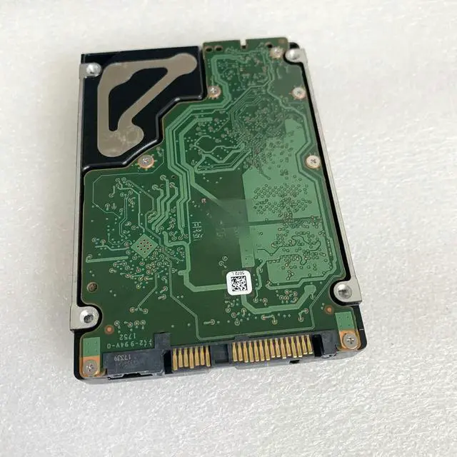 Alt view image 2 of 2 - H2288V3 V5 300GB SAS 15K 12G Hard Drive 02311EEL