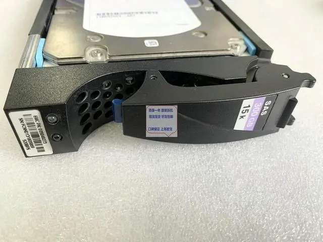 Alt view image 2 of 3 - 005049273 VX-VS15-300 118032654-A01 300G 15K SAS Hard Drive