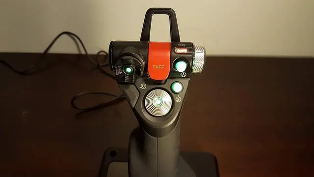 Alt view image 5 of 6 - Saitek X52 Pro Flight System Controller