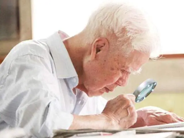 Alt view image 6 of 7 - Magnifying Glass Led Magnifier,10x Illuminated Magnifier Handheld with 6 Led Lights Reading Magnifying Glass Double Glass Lens for Seniors Read, Coins, Stamps, Map, Insp