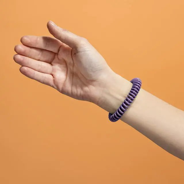 Alt view image 2 of 7 - 25 Pack Mosquito Repellent Bracelets, DEET-Free for Kids & Adults, Individually Wrapped Bands