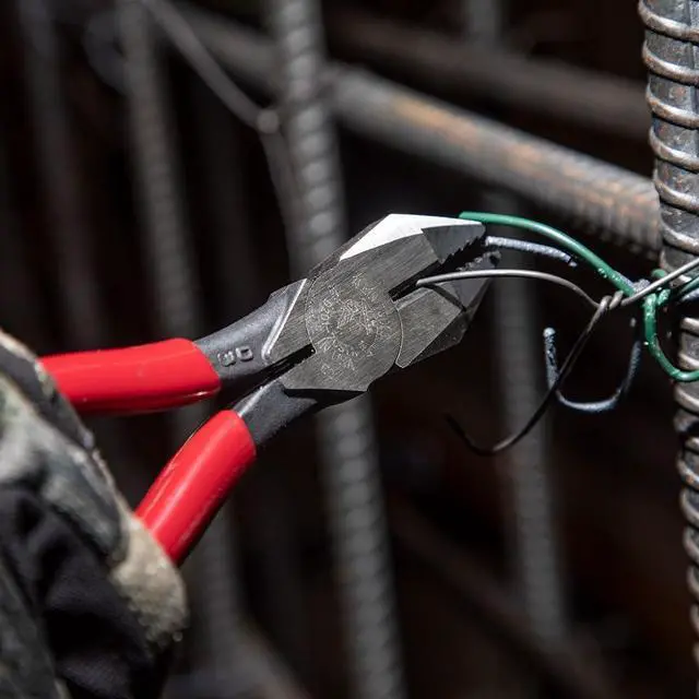 Alt view image 5 of 7 - D201-7CSTA Linesman Pliers, Side Cutters with Spring Loaded Action, Ironworker Pliers have Aggressive Knurl and Tempered Handles