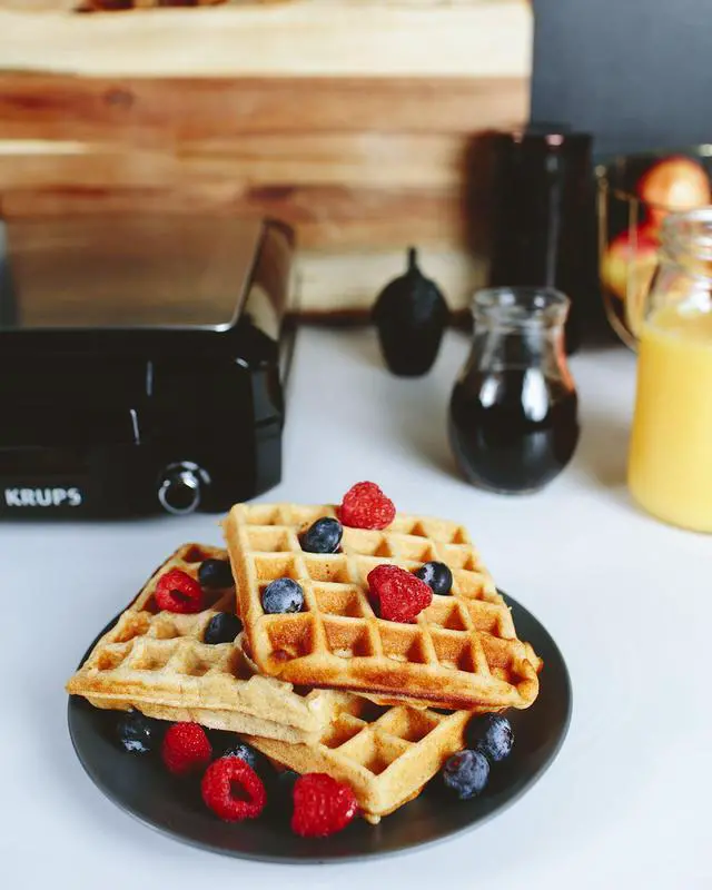 Alt view image 7 of 7 - 4-Slice Belgian Waffle Maker: Stainless Steel, 5 Browning Levels, Audible Ready Beep, Removable Plates, 1200W, Silver/Black, Large Waffle Maker Family Size, Great for Family Breakfasts