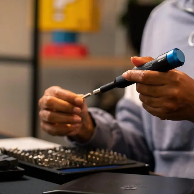 Alt view image 6 of 6 - Manta Driver Kit - Household, PC, Phone, Electronics Bit Set