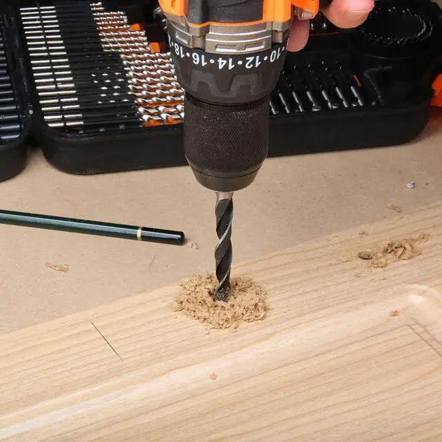 Alt view image 5 of 7 - Drill Bit Set, 246-Pieces Drill Bits and Driver Set for Wood Metal Cement Drilling and Screw Driving, Full Combo Kit Assorted in Plastic Carrying Case, ET-DBA-246