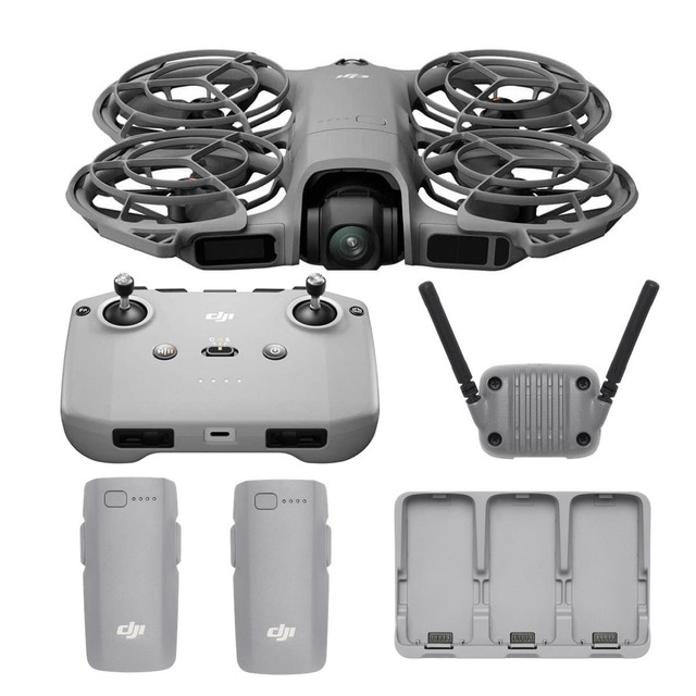 thumbnail image 2 of DJI RC Motion 3 Controller – Compatible With NEO, Avata 2, Mini 4 Pro, Air 3, Goggles 3 (Open Box - Like New) 2 of 6