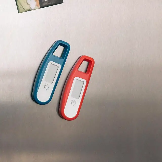 Alt view image 4 of 6 - Lavatools Javelin® Ultra-Fast 3-Second Digital Instant Read Meat Thermometer for Grill and Cooking, 2.75" Probe, Compact Foldable Design, Large Display, IP65 Water Resistant, NSF Certified Maize