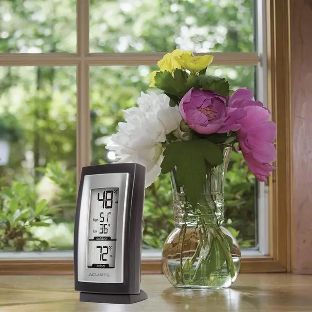 Alt view image 2 of 4 - AcuRite 00831A2 Digital Thermometer with Indoor / Outdoor Temperature,Black