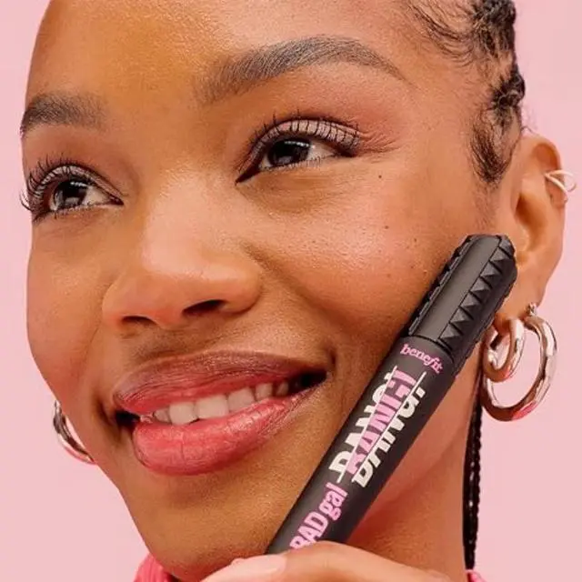 Alt view image 4 of 7 - Benefit BADgal Bang Volumizing Mascara 36h Full Blast Volume 8.5g. Black.Smudge-Proof, Water Resistant&Volumizing
