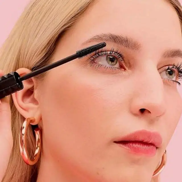 Alt view image 6 of 7 - Benefit BADgal Bang Volumizing Mascara 36h Full Blast Volume 8.5g. Black.Smudge-Proof, Water Resistant&Volumizing