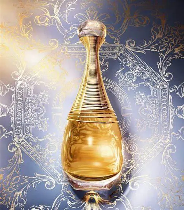 Alt view image 4 of 5 - Christian Dior J'adore for Women Eau de Parfum Spray,100ml. Warm Florals&Ylang-ylang&Damascus rose&Jasmine.